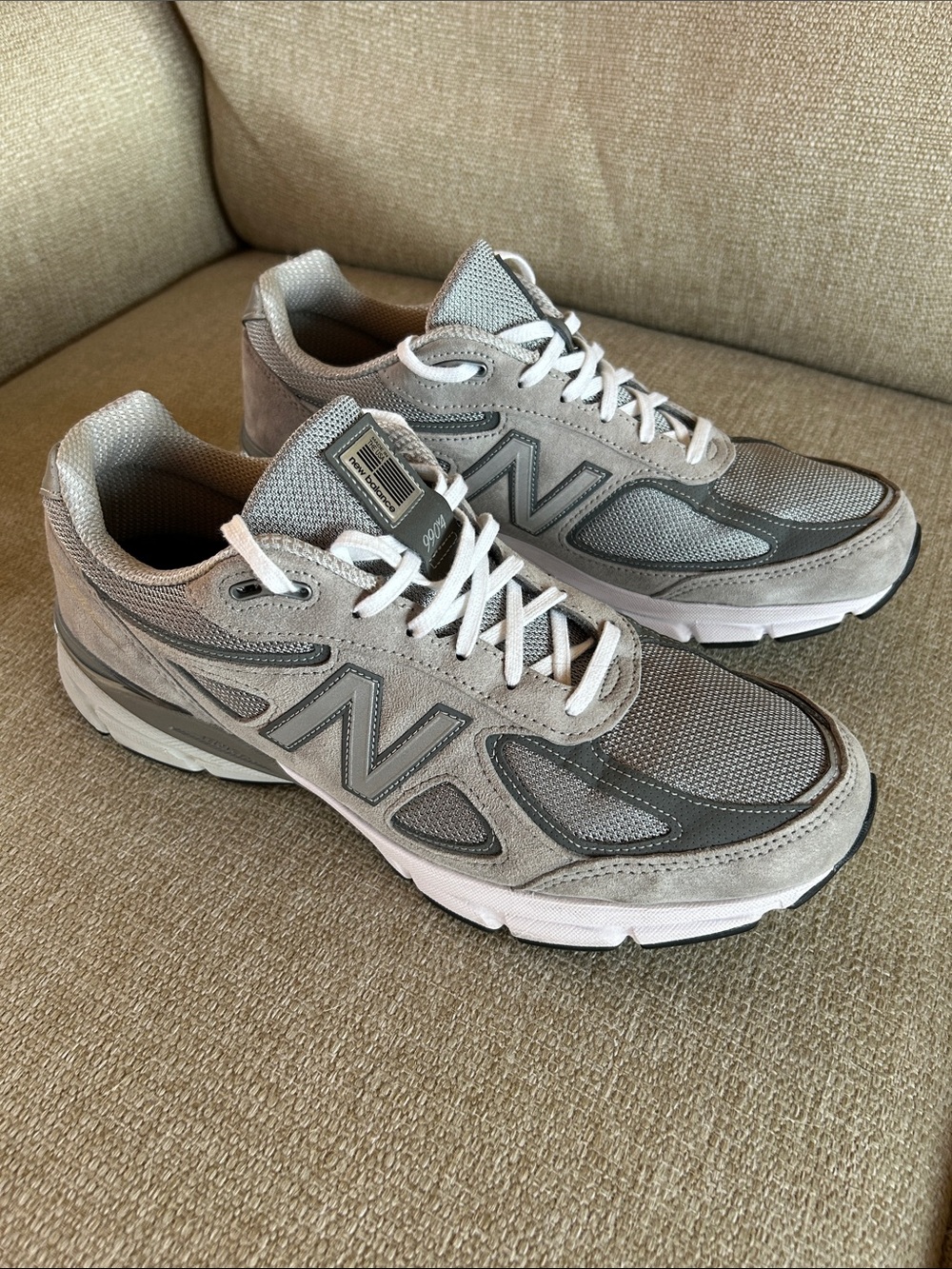 Men’s New Balance Size 11.5 990v4 Sneakers